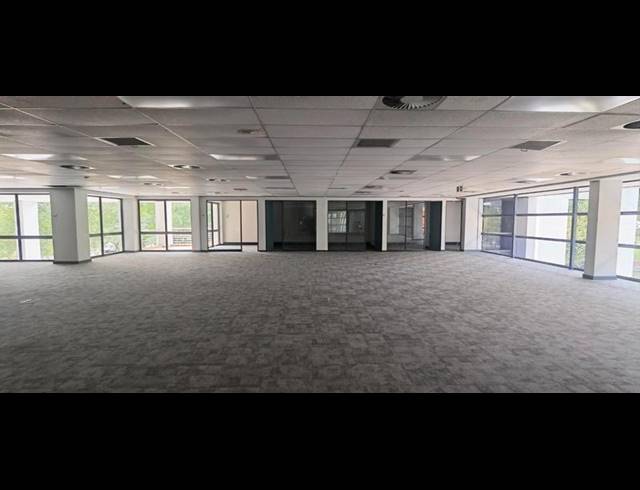 BUSINESS PROPERTY TO RENT IN PERSEQUOR